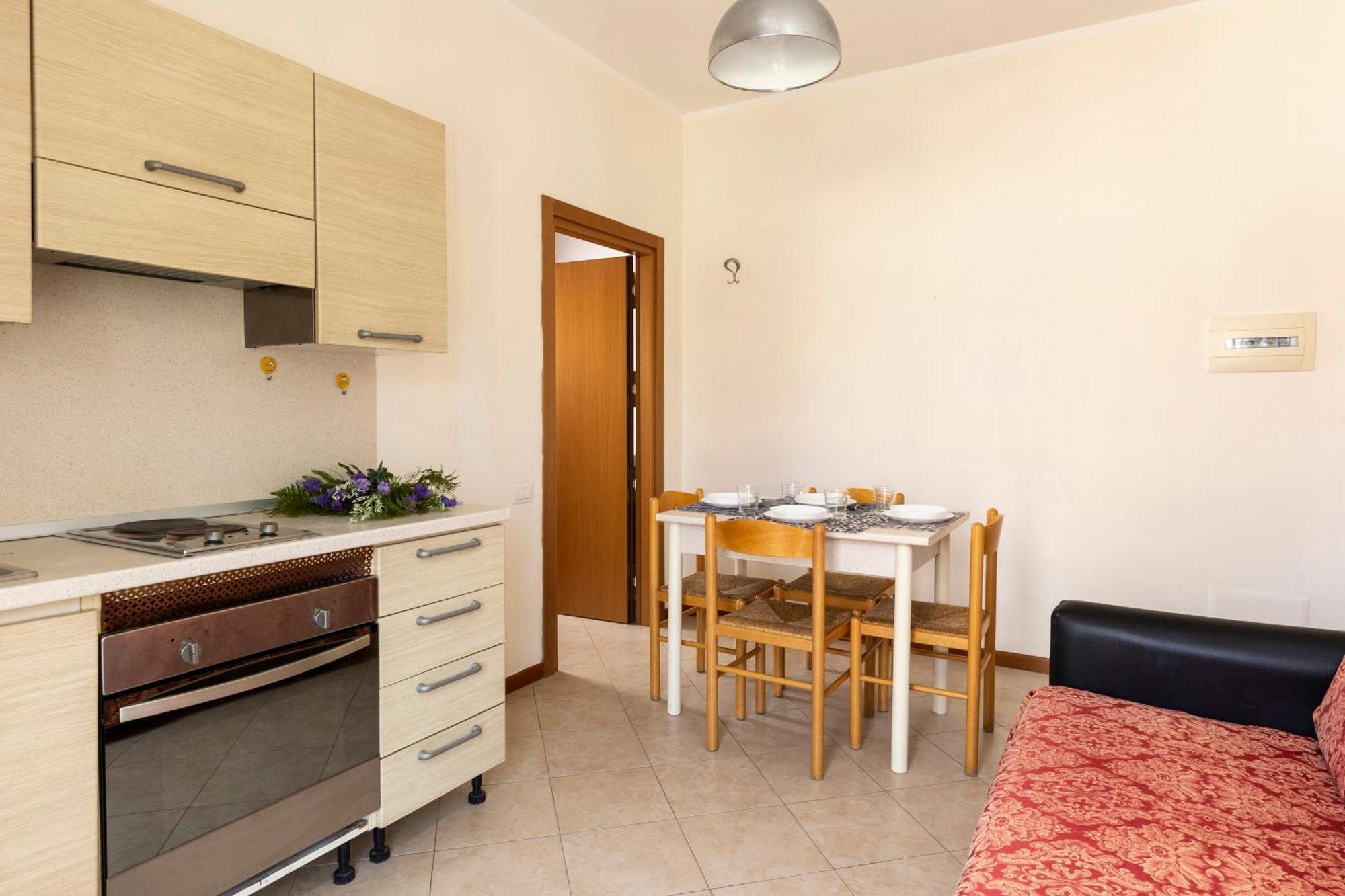Residence Uno Studio&Suites Rimini Ngoại thất bức ảnh