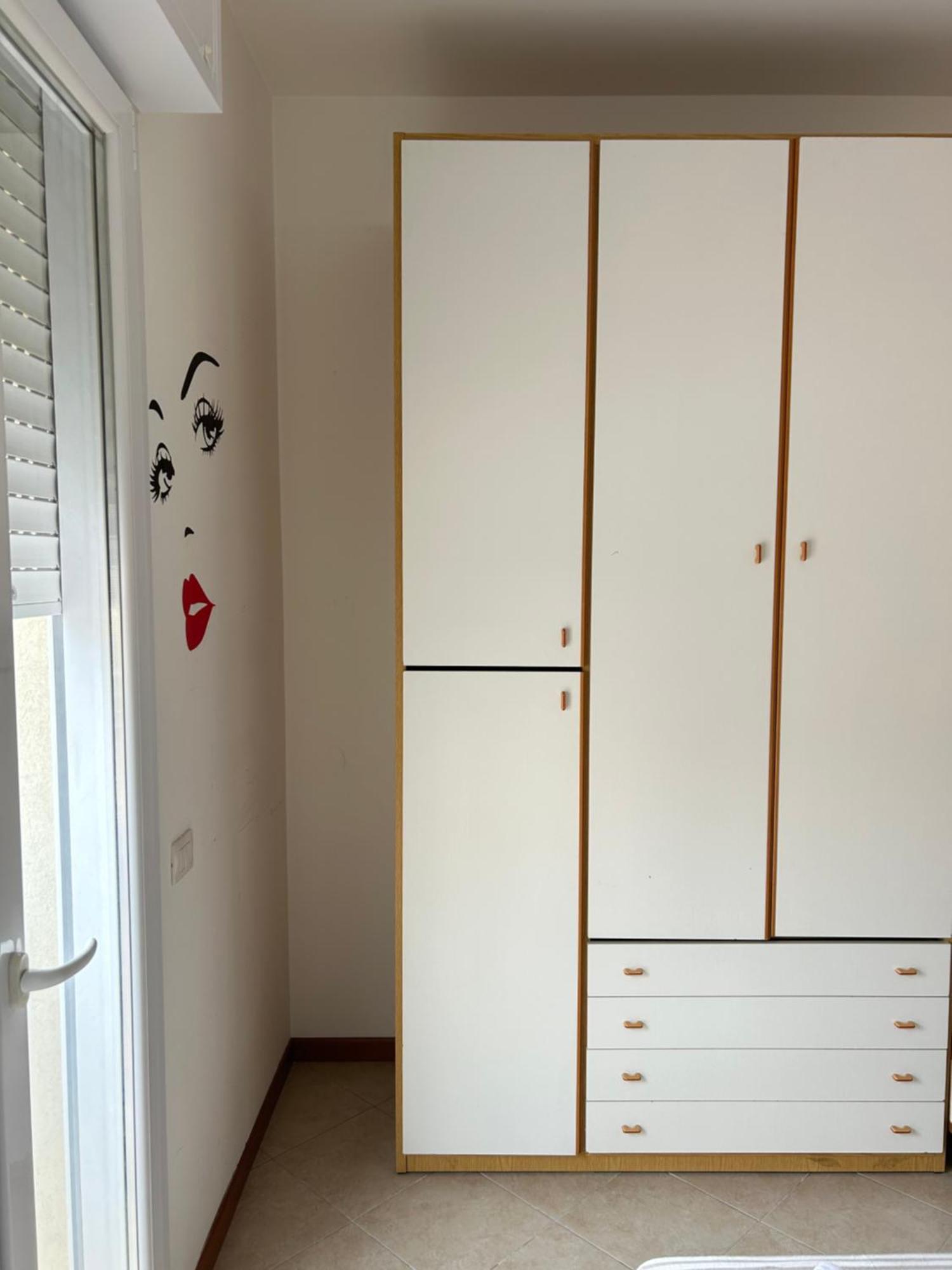 Residence Uno Studio&Suites Rimini Ngoại thất bức ảnh