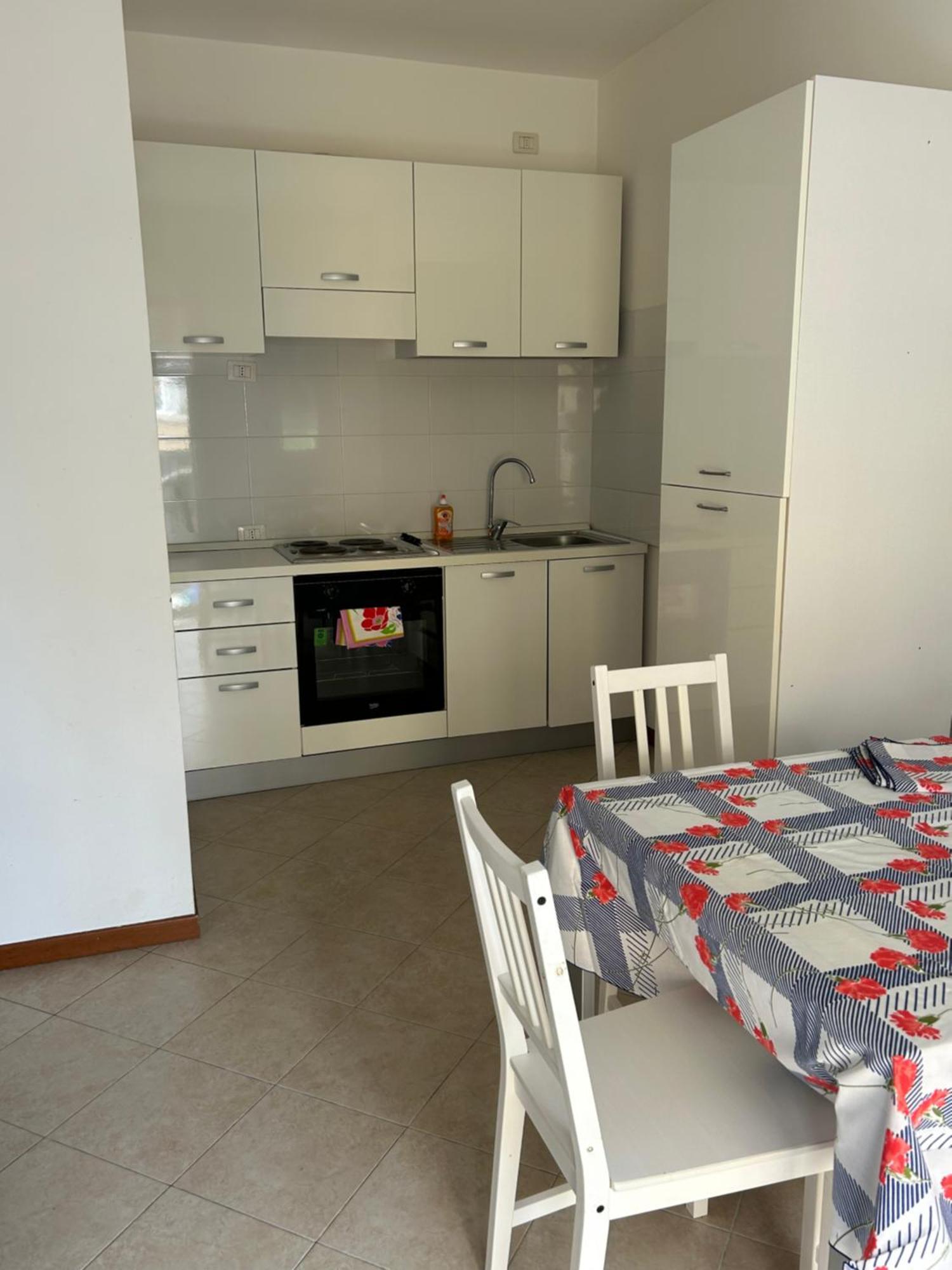 Residence Uno Studio&Suites Rimini Ngoại thất bức ảnh